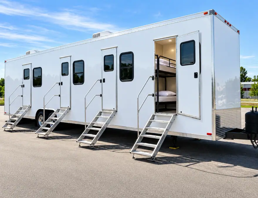 20ft VIP accommodation sleeper trailer exterior