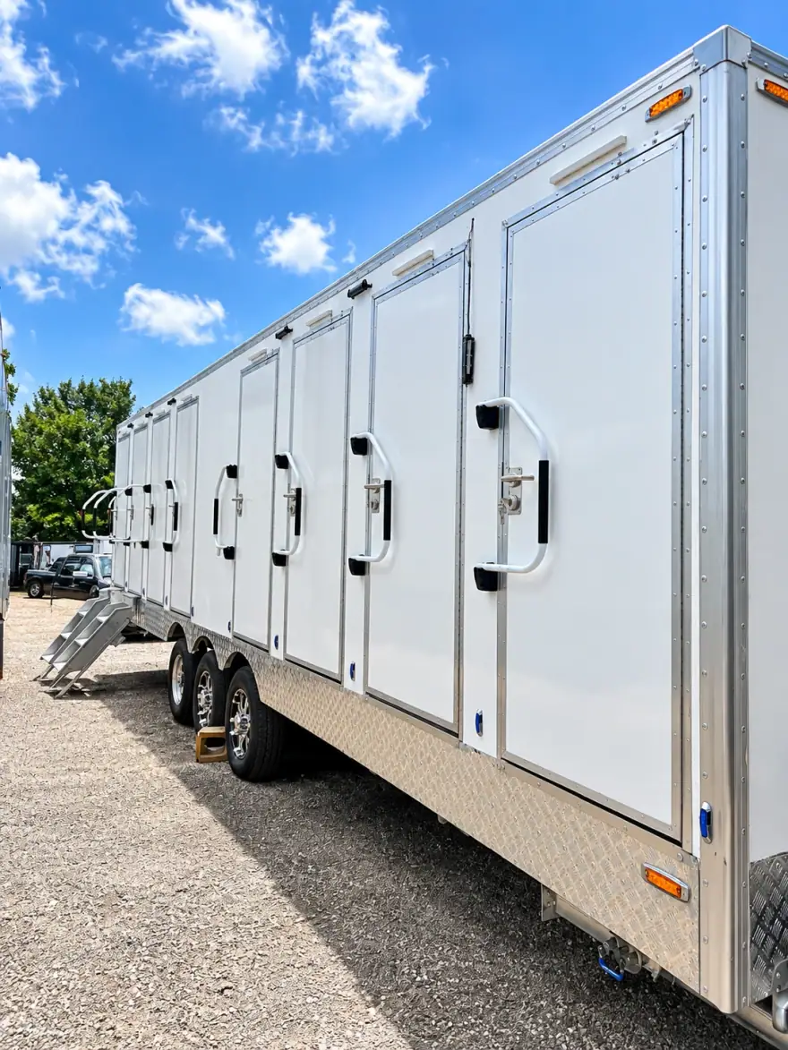 30ft Luxury Shower-Restroom Combination Trailer (8 Stalls) shower and restroom combination trailer: 30ft luxury shower restroom combination trailer exterior side view