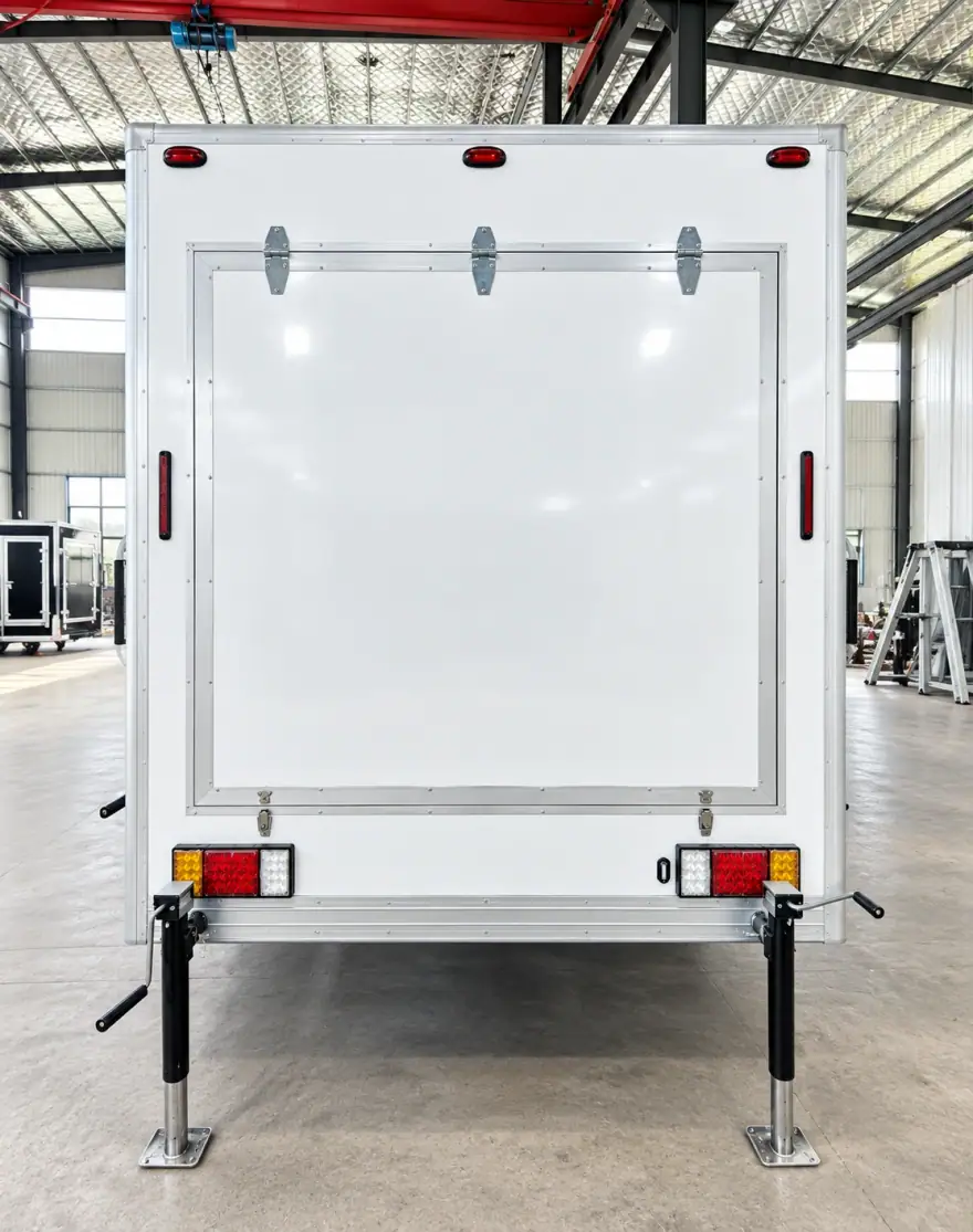 20ft Shower Container (5 Stalls) portable shower trailer: multi station shower trailer exterior